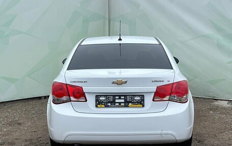 Chevrolet Cruze II, 2011 год, 745 000 рублей, 6 фотография