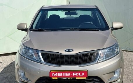 KIA Rio III рестайлинг, 2014 год, 890 000 рублей, 2 фотография