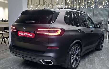 BMW X5, 2021 год, 9 500 000 рублей, 2 фотография