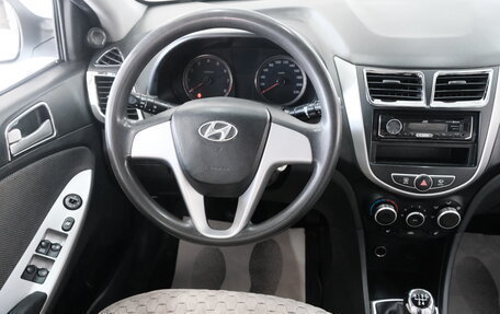 Hyundai Solaris II рестайлинг, 2011 год, 759 000 рублей, 12 фотография