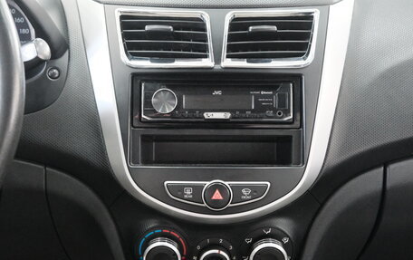Hyundai Solaris II рестайлинг, 2011 год, 759 000 рублей, 16 фотография