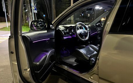 Mitsubishi Outlander III рестайлинг 3, 2008 год, 960 000 рублей, 11 фотография