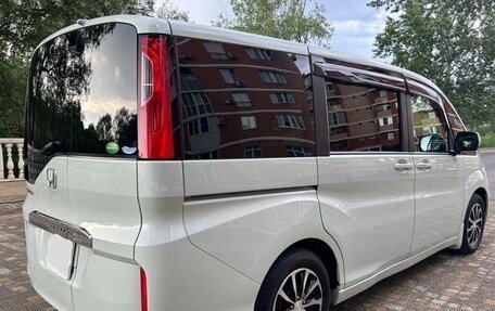 Honda Stepwgn IV, 2015 год, 1 600 000 рублей, 2 фотография