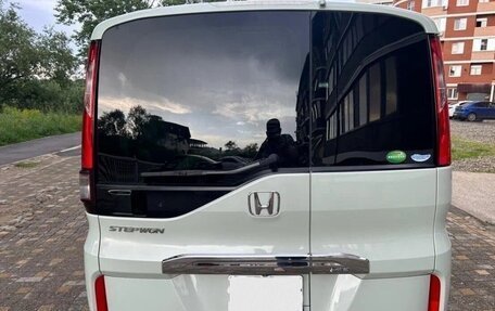 Honda Stepwgn IV, 2015 год, 1 600 000 рублей, 9 фотография