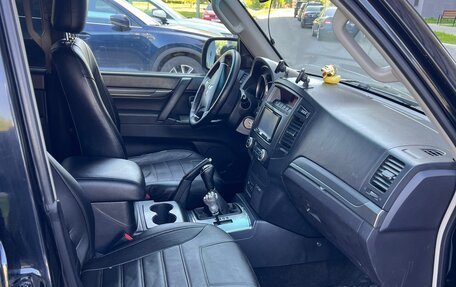 Mitsubishi Pajero IV, 2007 год, 1 550 000 рублей, 5 фотография