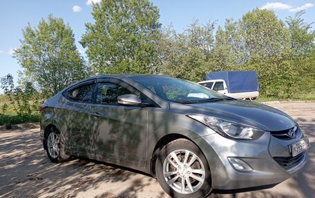 Hyundai Elantra V, 2011 год, 900 000 рублей, 7 фотография