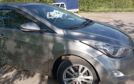 Hyundai Elantra V, 2011 год, 900 000 рублей, 6 фотография