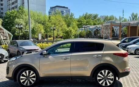 KIA Sportage IV рестайлинг, 2018 год, 2 400 000 рублей, 6 фотография