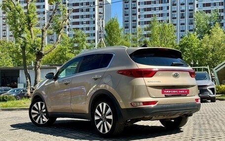 KIA Sportage IV рестайлинг, 2018 год, 2 400 000 рублей, 4 фотография