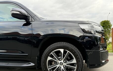 Toyota Land Cruiser 200, 2019 год, 7 800 000 рублей, 2 фотография