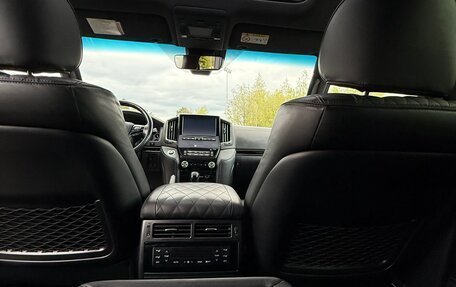 Toyota Land Cruiser 200, 2019 год, 7 800 000 рублей, 35 фотография
