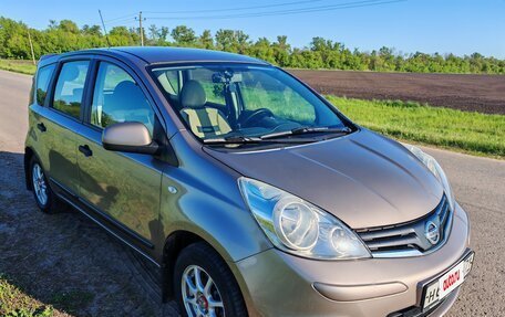 Nissan Note II рестайлинг, 2013 год, 995 000 рублей, 12 фотография
