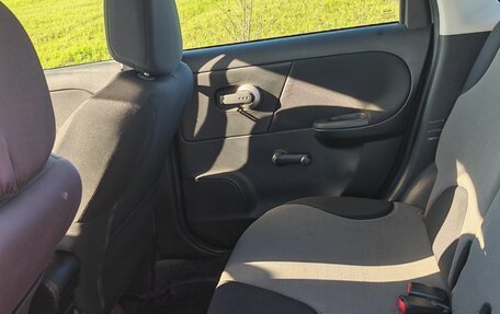 Nissan Note II рестайлинг, 2013 год, 995 000 рублей, 20 фотография