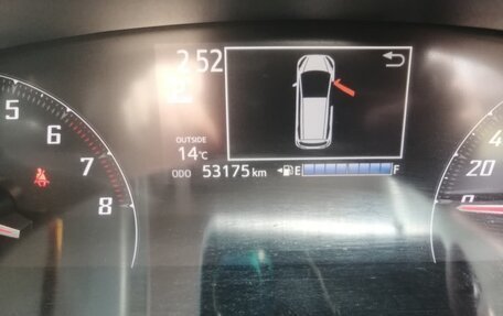 Toyota Sienta II, 2016 год, 1 250 000 рублей, 3 фотография