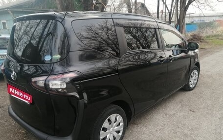 Toyota Sienta II, 2016 год, 1 250 000 рублей, 5 фотография
