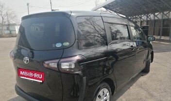 Toyota Sienta II, 2016 год, 1 250 000 рублей, 20 фотография