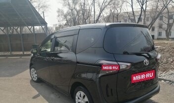 Toyota Sienta II, 2016 год, 1 250 000 рублей, 16 фотография