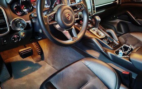 Porsche Cayenne III, 2017 год, 4 999 000 рублей, 3 фотография