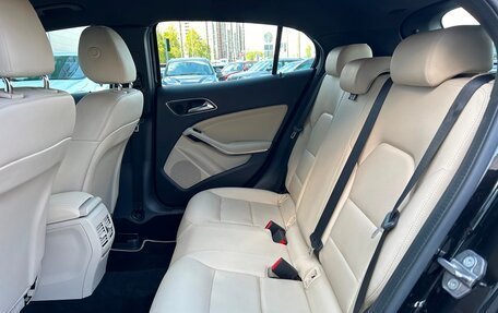 Mercedes-Benz GLA, 2019 год, 2 398 700 рублей, 11 фотография