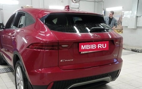 Jaguar E-Pace, 2018 год, 2 350 000 рублей, 4 фотография