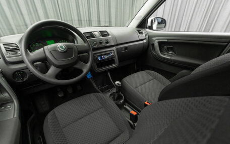 Skoda Fabia II, 2011 год, 590 000 рублей, 9 фотография