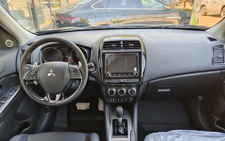 Mitsubishi ASX I рестайлинг, 2024 год, 3 700 000 рублей, 9 фотография