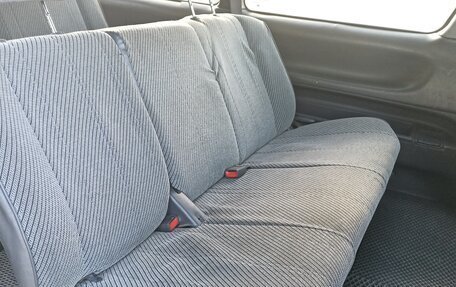 Toyota Previa II, 1996 год, 385 000 рублей, 4 фотография