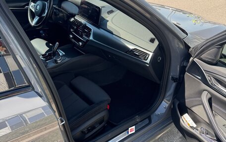 BMW 5 серия, 2020 год, 4 850 000 рублей, 10 фотография