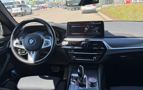 BMW 5 серия, 2020 год, 4 850 000 рублей, 13 фотография