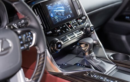 Lexus LX, 2025 год, 19 990 000 рублей, 16 фотография