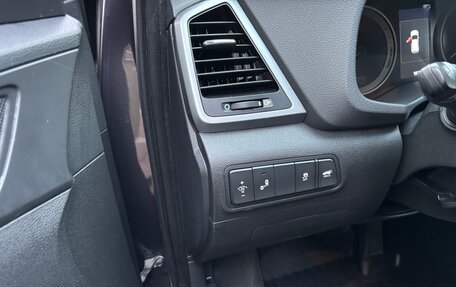 Hyundai Tucson III, 2017 год, 2 090 000 рублей, 20 фотография