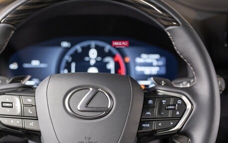Lexus LX, 2025 год, 19 990 000 рублей, 13 фотография