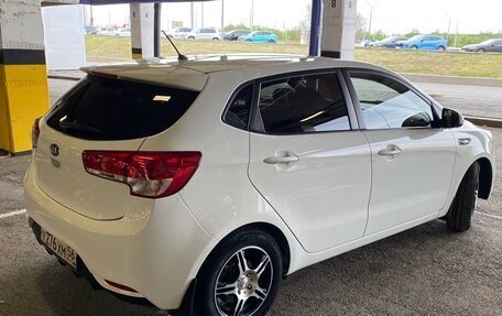 KIA Rio III рестайлинг, 2015 год, 1 200 000 рублей, 6 фотография