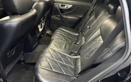 Infiniti QX70, 2014 год, 2 250 000 рублей, 18 фотография