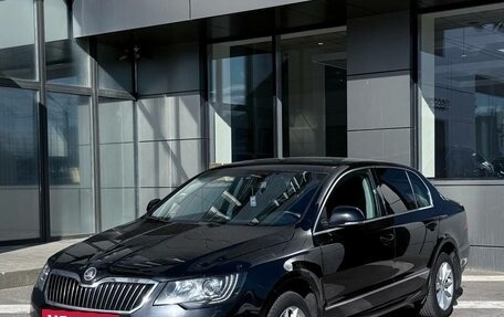 Skoda Superb III рестайлинг, 2014 год, 1 235 000 рублей, 2 фотография