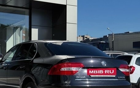 Skoda Superb III рестайлинг, 2014 год, 1 235 000 рублей, 4 фотография