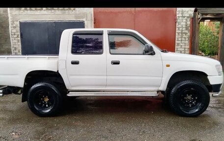 Toyota Hilux VI, 2000 год, 980 000 рублей, 4 фотография