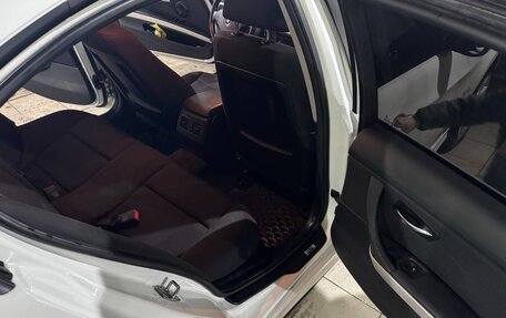 BMW 3 серия, 2011 год, 1 000 000 рублей, 5 фотография