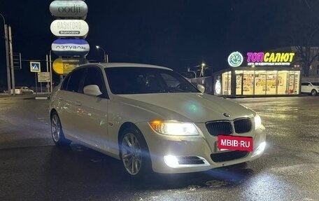 BMW 3 серия, 2011 год, 1 000 000 рублей, 2 фотография