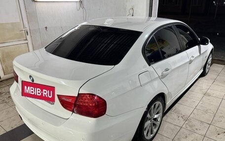 BMW 3 серия, 2011 год, 1 000 000 рублей, 10 фотография