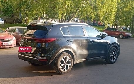 KIA Sportage IV рестайлинг, 2020 год, 2 700 000 рублей, 4 фотография