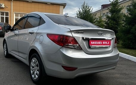 Hyundai Solaris II рестайлинг, 2013 год, 950 000 рублей, 3 фотография