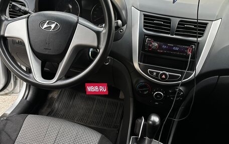 Hyundai Solaris II рестайлинг, 2013 год, 950 000 рублей, 11 фотография
