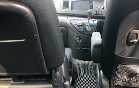 Toyota ISis I, 2013 год, 1 550 000 рублей, 11 фотография