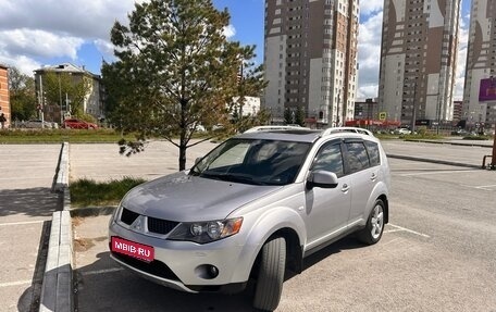 Mitsubishi Outlander III рестайлинг 3, 2007 год, 880 000 рублей, 1 фотография