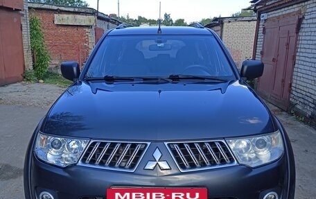 Mitsubishi Pajero Sport II рестайлинг, 2012 год, 1 250 000 рублей, 3 фотография