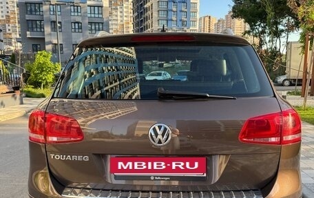 Volkswagen Touareg III, 2011 год, 2 300 000 рублей, 10 фотография