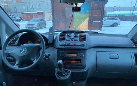 Mercedes-Benz Vito, 2010 год, 1 850 000 рублей, 18 фотография