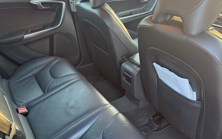 Volvo V60 I, 2013 год, 1 300 000 рублей, 6 фотография