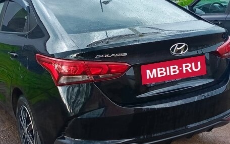Hyundai Solaris II рестайлинг, 2021 год, 1 799 999 рублей, 9 фотография